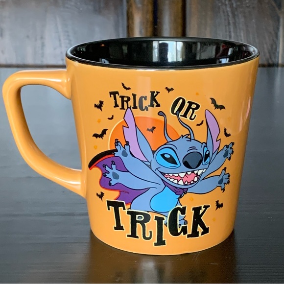 Trick or Treat Vampire Stitch 17oz Ceramic Halloween Mug - Picture 5 of 8